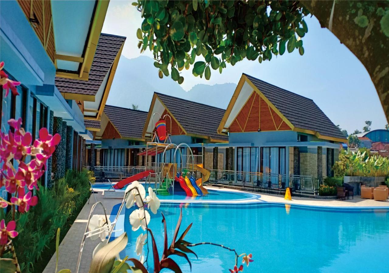 Cahaya Villa Garut Exterior photo