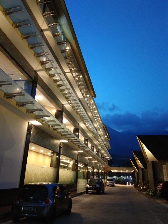 Cahaya Villa Garut Exterior photo